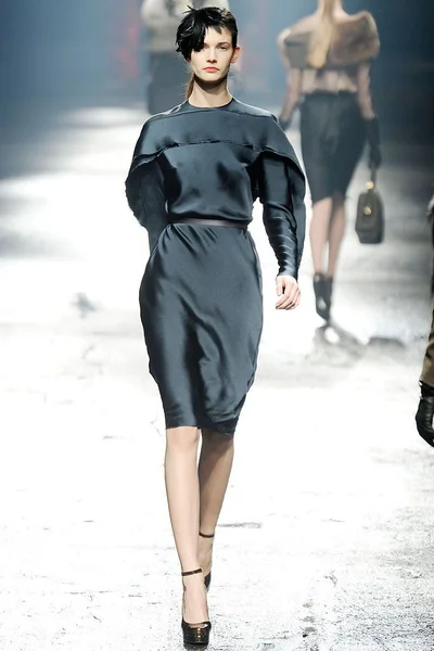 Look 34